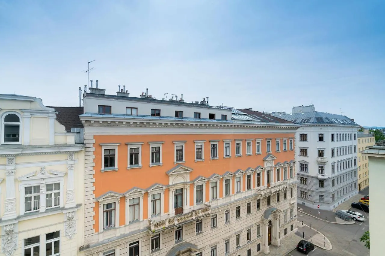 Vienna Residence, City Park - Belvedere 0*,  Austria