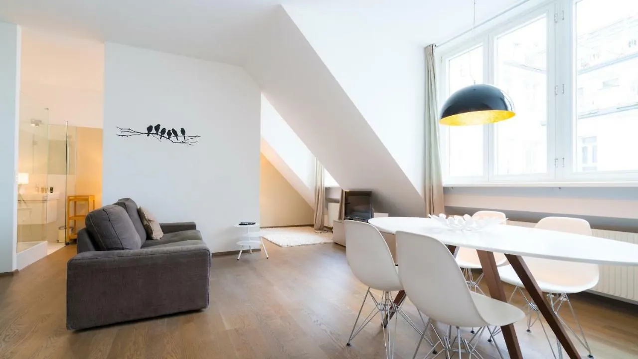 Vienna Residence, City Park - Belvedere 0*,  Austria